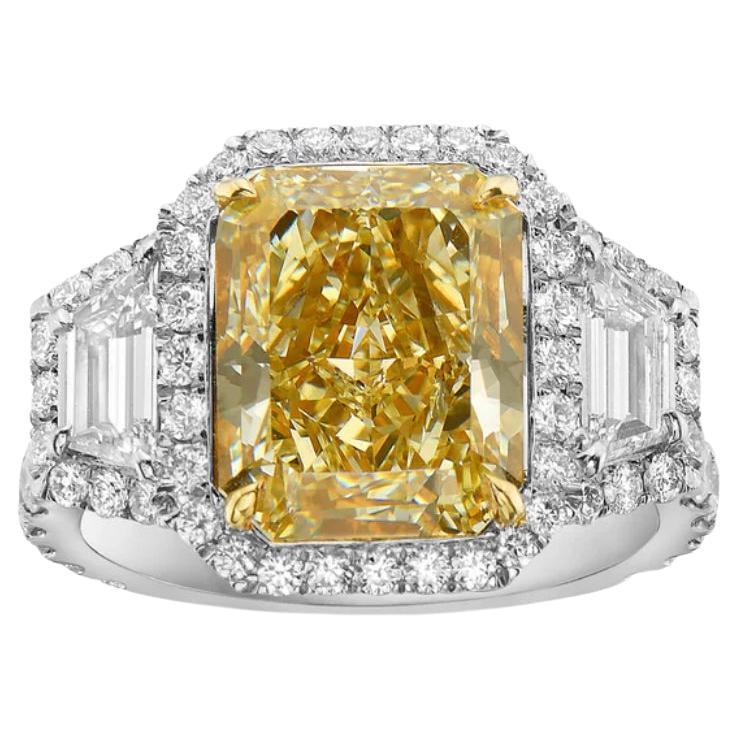 5 Carat GIA Light Yellow Elongated Radiant Diamond Three Stone Ring For Sale