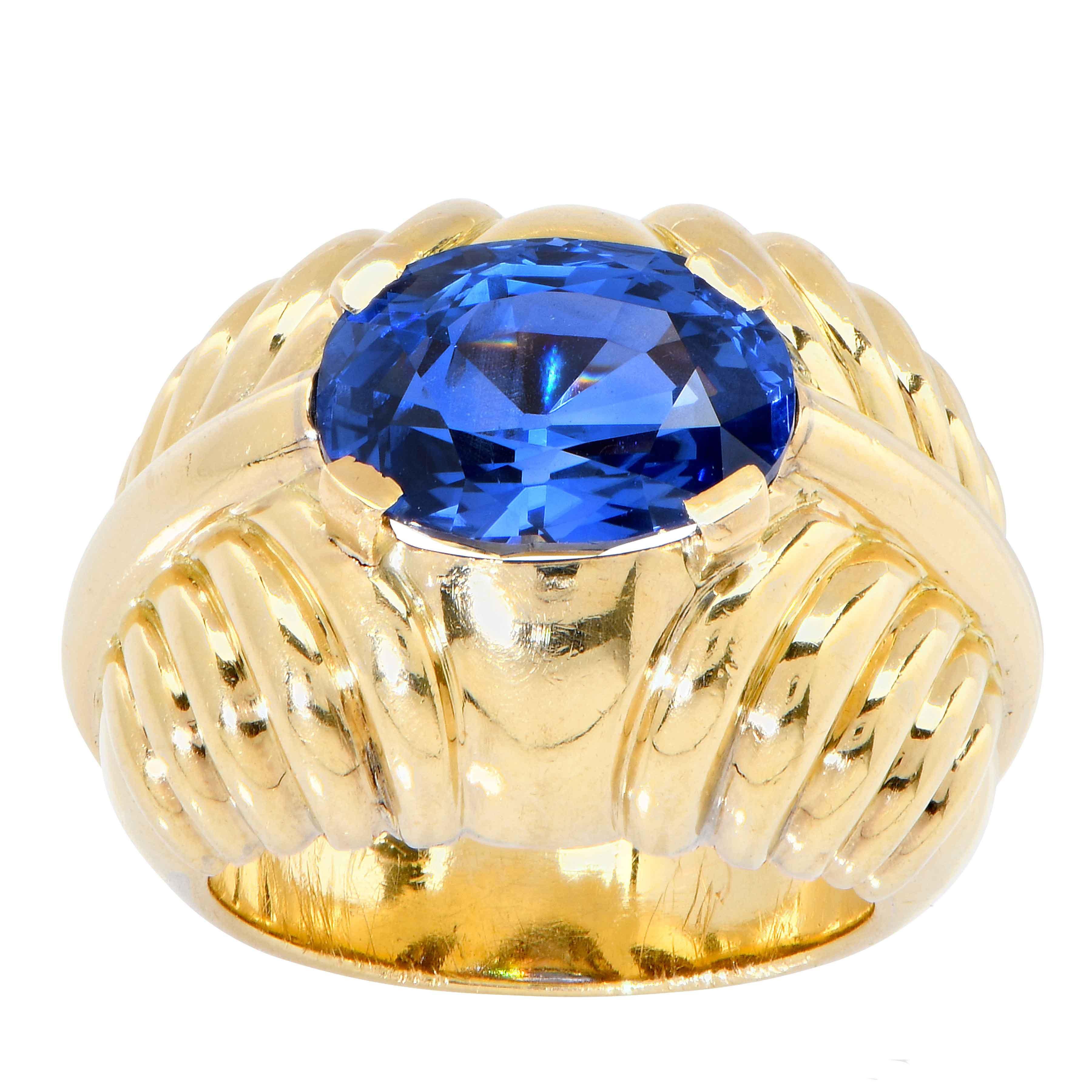 Oval Cut 5.15 Carat Burma Sapphire No Heat AGL Graded Boucheron Paris 18 Karat Gold Ring For Sale
