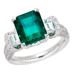 Retro 5.15 Carat Emerald Cut Colombian Emerald and Diamond Ring in 18 Karat White Gold