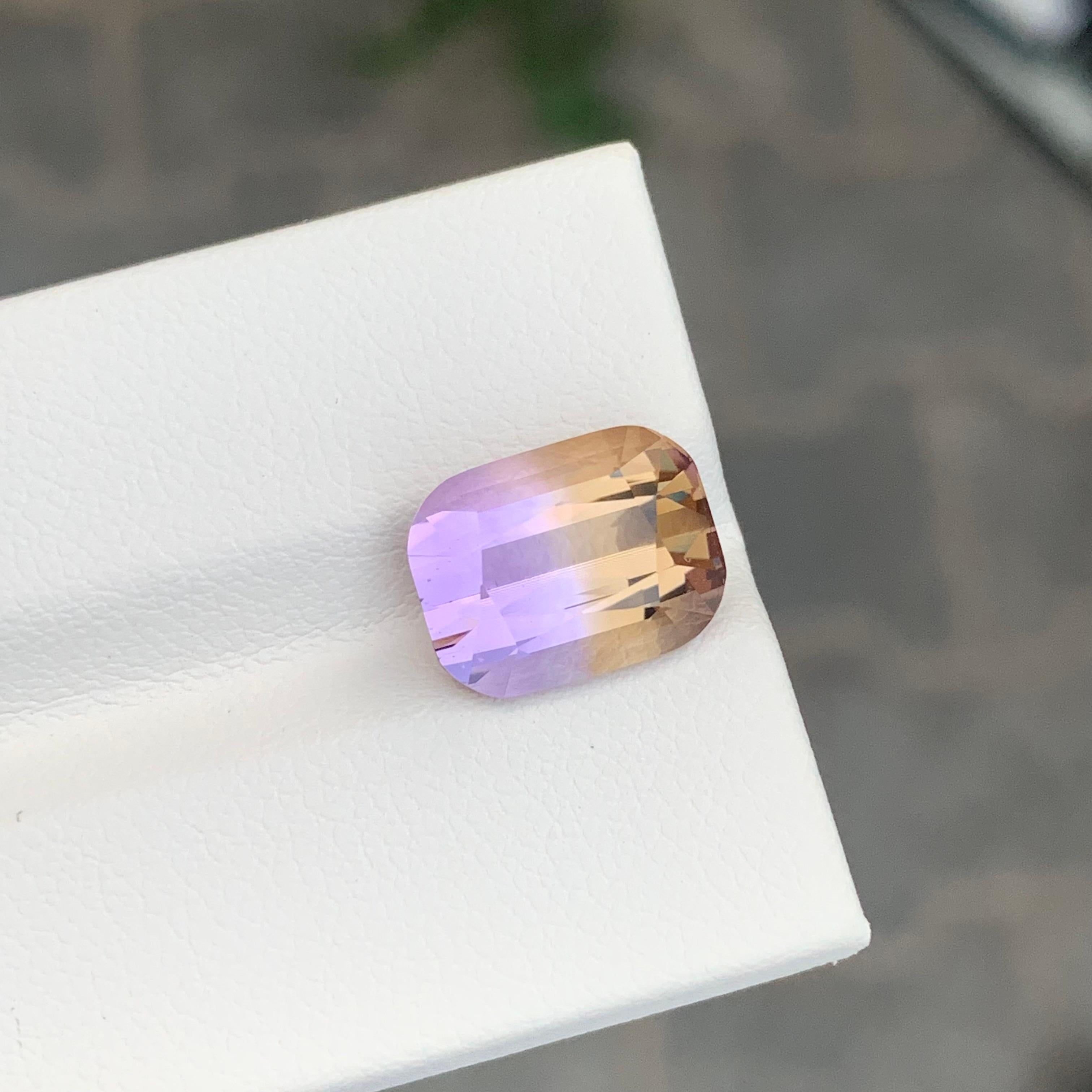 Taille coussin 5.15 Carat Natural Faceted Ametrine Cushion Shape Gemstone (Amétrine à facettes en forme de coussin) en vente