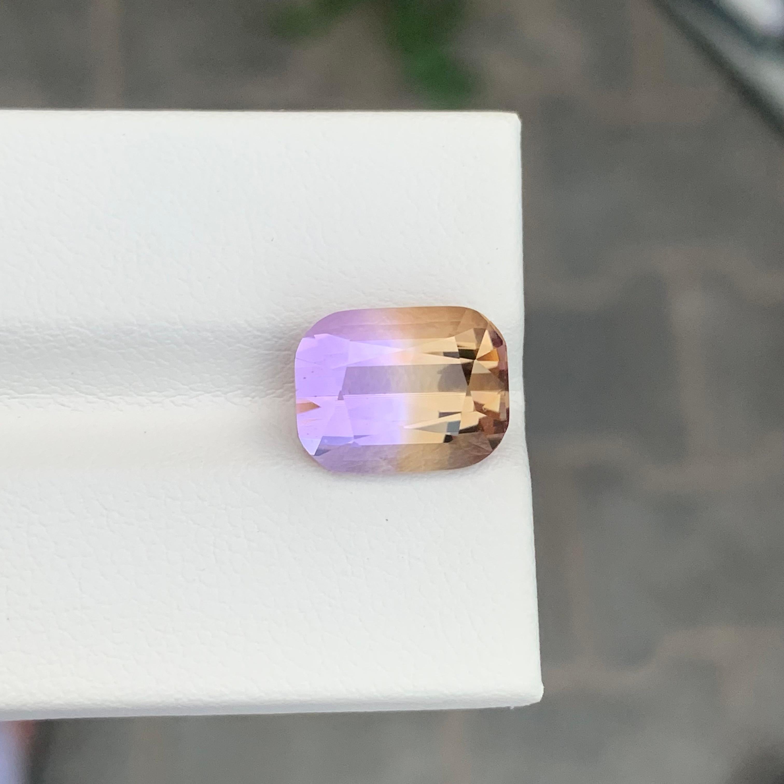 5.15 Carat Natural Faceted Ametrine Cushion Shape Gemstone (Amétrine à facettes en forme de coussin) Neuf - En vente à Peshawar, PK