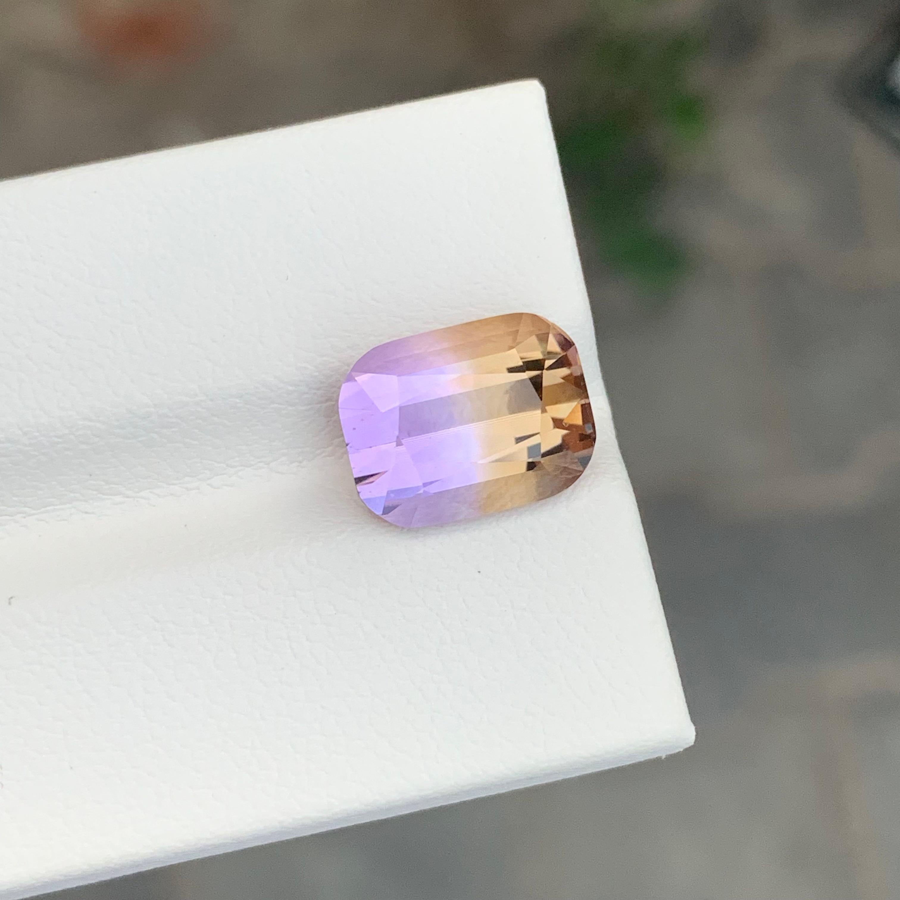5.15 Carat Natural Faceted Ametrine Cushion Shape Gemstone (Amétrine à facettes en forme de coussin) en vente 1