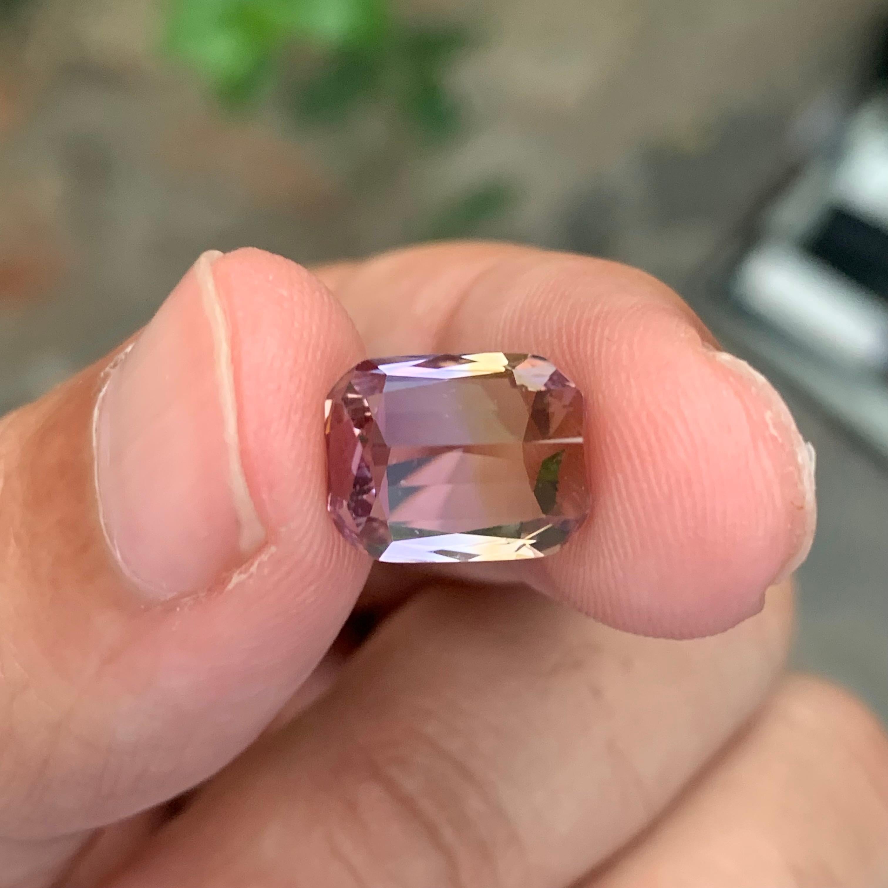 5.15 Carat Natural Faceted Ametrine Cushion Shape Gemstone (Amétrine à facettes en forme de coussin) en vente 3