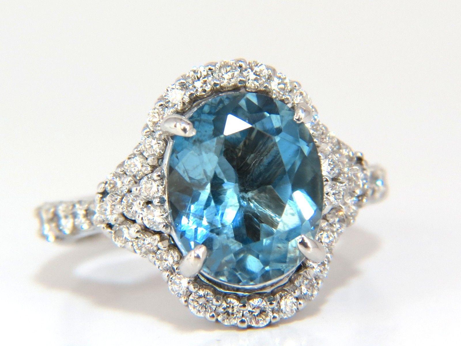 Oval Cut 5.15 Carat Natural Prime Aqua Blue Aquamarine Diamonds Ring 14 Karat