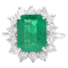 Bague en or blanc massif 14 carats, émeraude naturelle de 5,15 carats et diamants