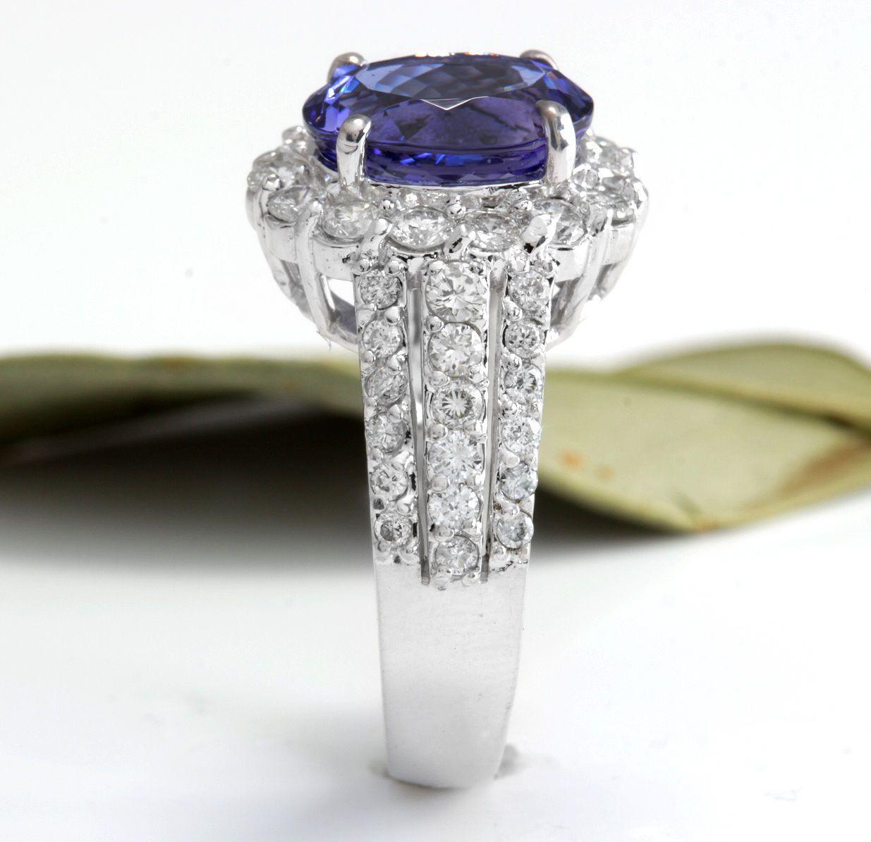 5.15 Carat Natural Tanzanite and Diamond 14 Karat Solid White Gold Ring In New Condition For Sale In Los Angeles, CA