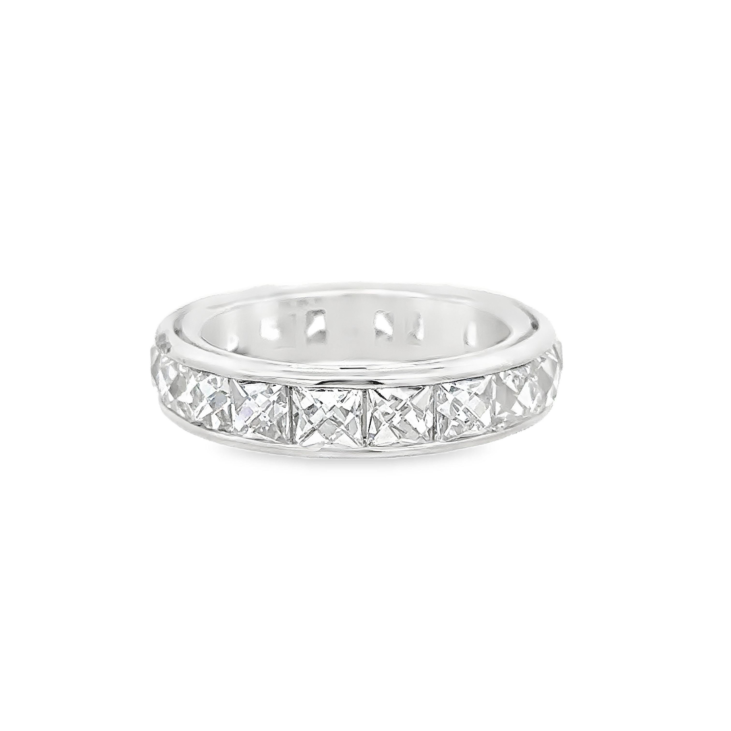 Roman Malakov 5.15 Carats Total French Cut Diamond Eternity Wedding Band Ring For Sale 1