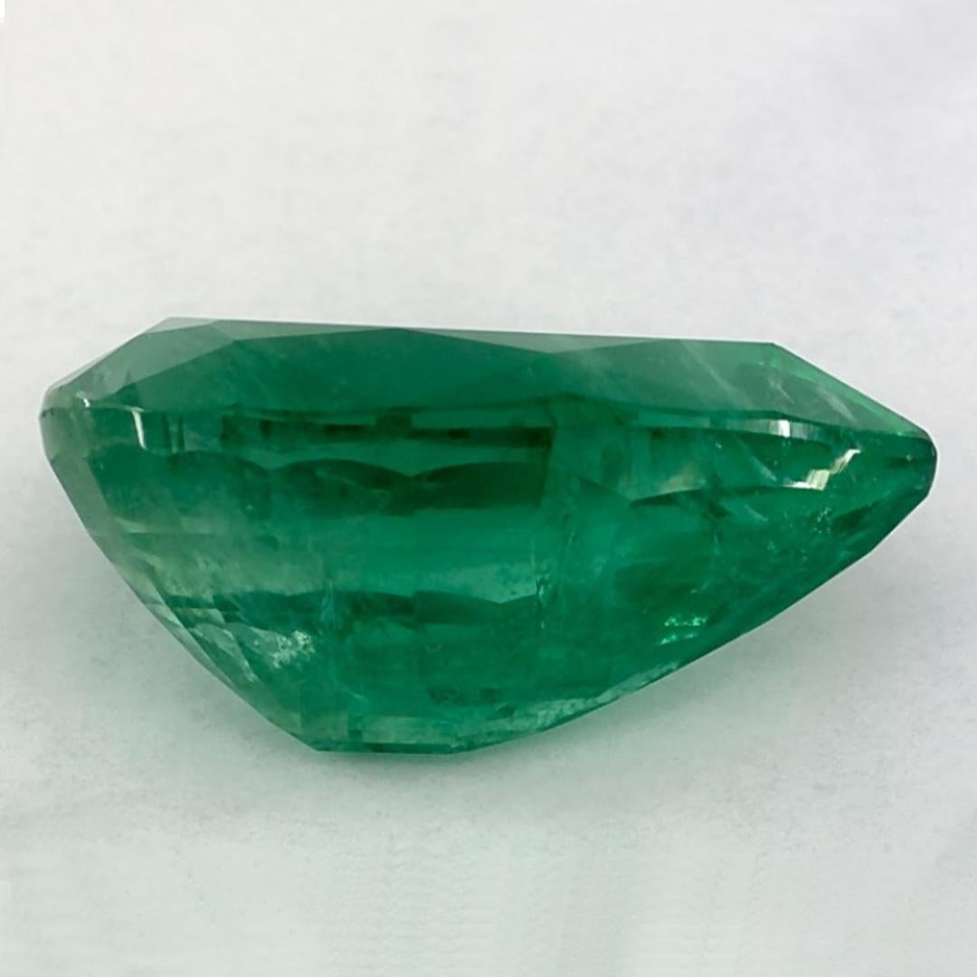 5.15 Ct Emerald Pear Loose Gemstone In New Condition For Sale In Fort Lee, NJ