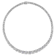 Roman Malakov, collier pendentif tennis rivière avec diamants ronds de 51,59 carats au total