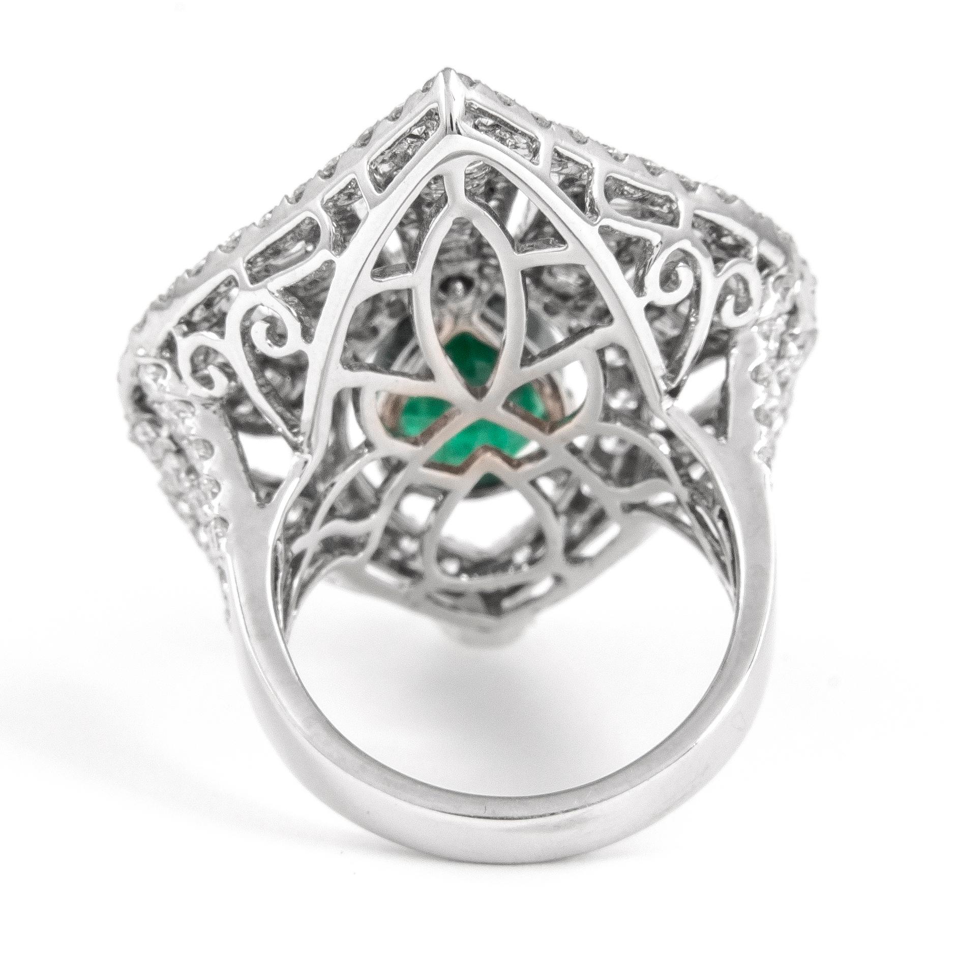 5.15ctt Emerald with Diamond Cocktail Ring 18 Karat White Gold In New Condition For Sale In BEVERLY HILLS, CA