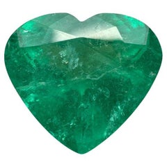 Esmeralda colombiana talla corazón de 5.16 quilates  Gema Suelta Verde Brillante 11x12