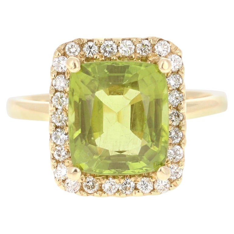 5.16 Carat Peridot Diamond 14 Karat Yellow Gold Ring For Sale at 1stdibs