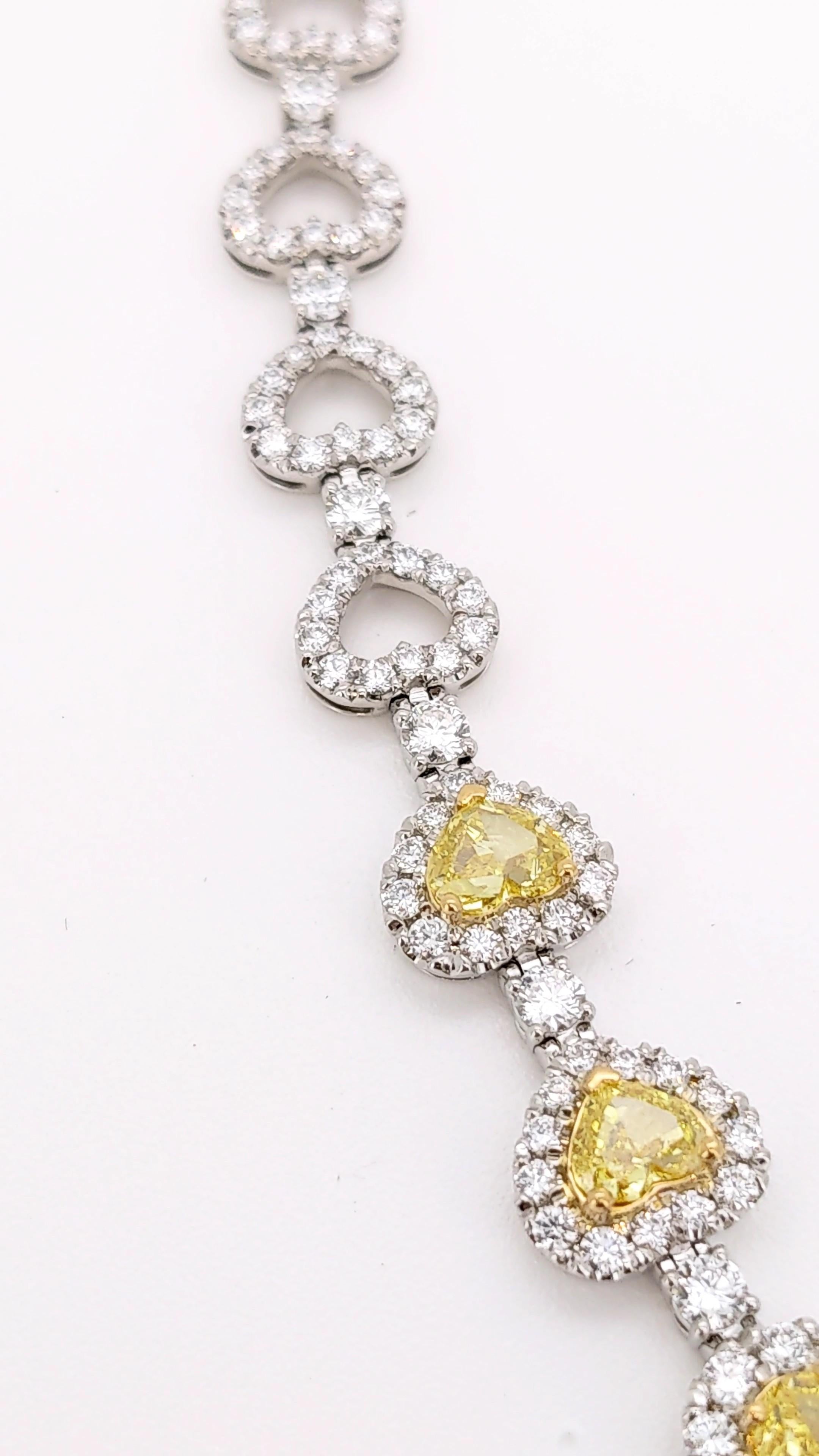 Bracciale con 5,16 carati di diamanti naturali bianchi e gialli in oro 18k e platino in vendita 1
