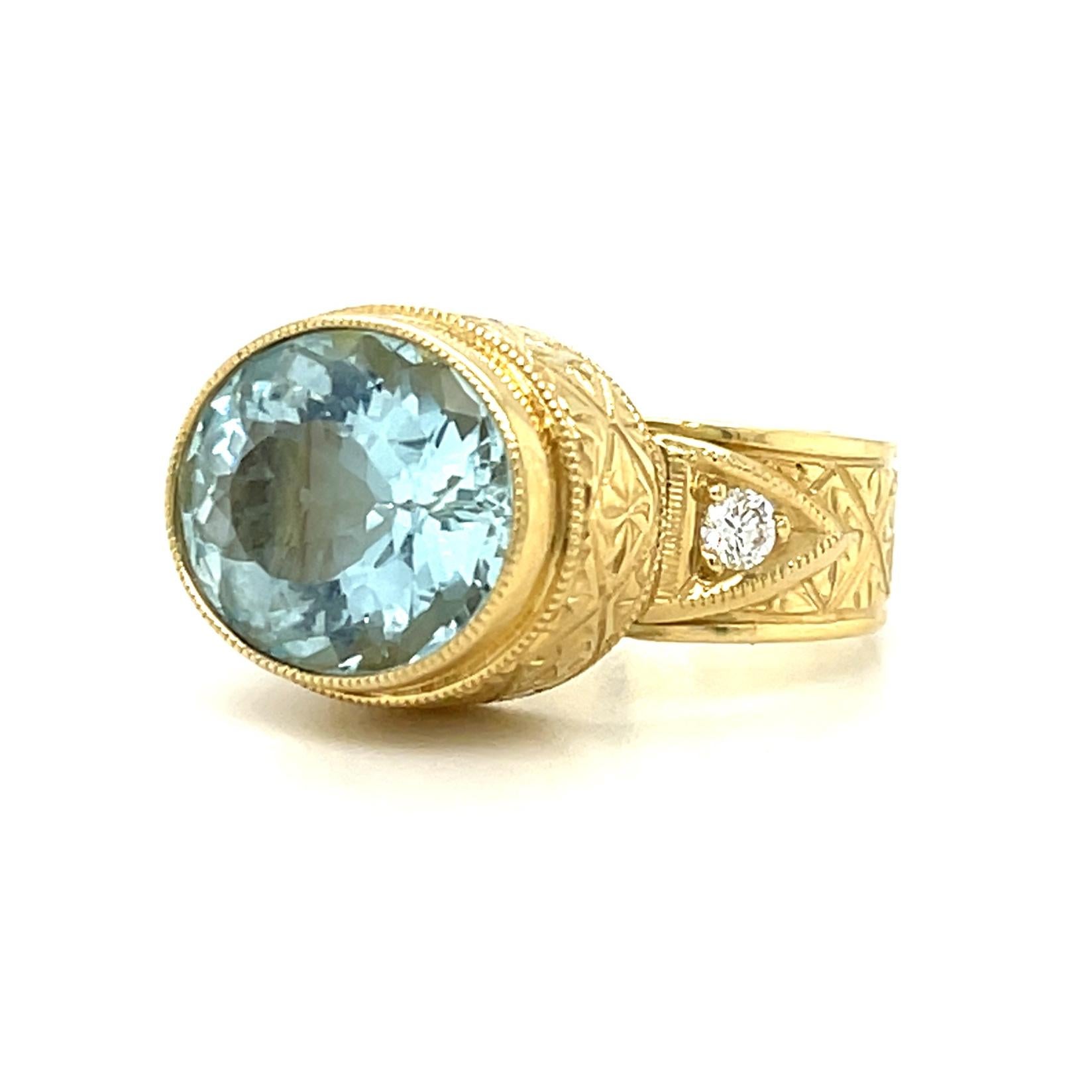 Women's or Men's Aquamarine and Diamond Band Ring in 18k Yellow Gold, 5.17 Carats For Sale