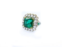 18 Karat Yellow White Gold 5.18 Carat Emerald and Pear Shape Diamond ClusterRing