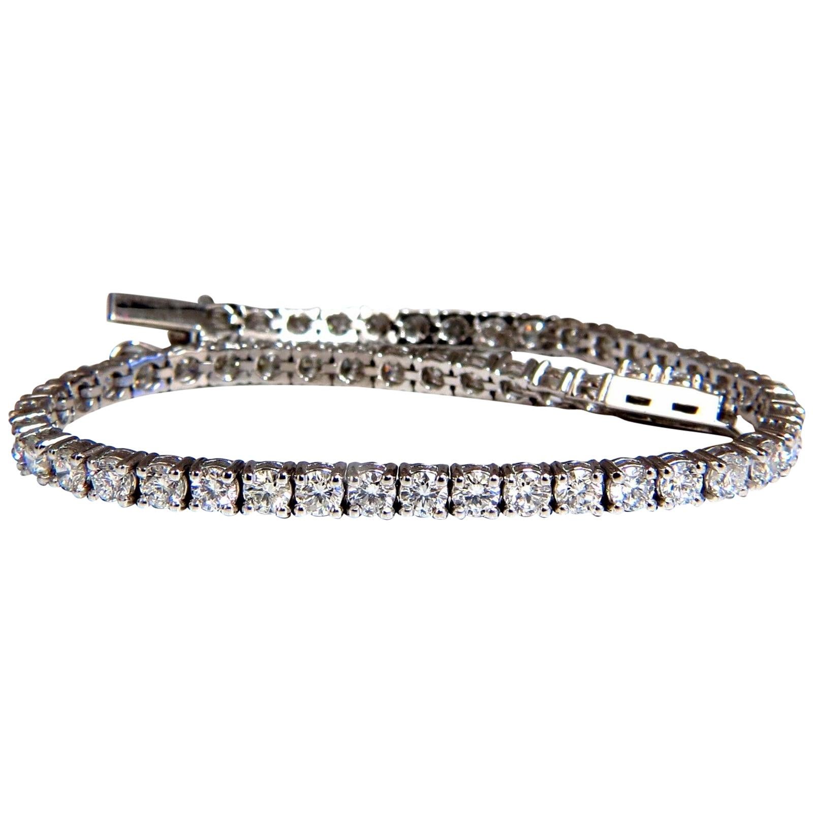 5.18 Carat Natural Diamonds Tennis Bracelet 14 Karat G/Vs 54 Count For Sale