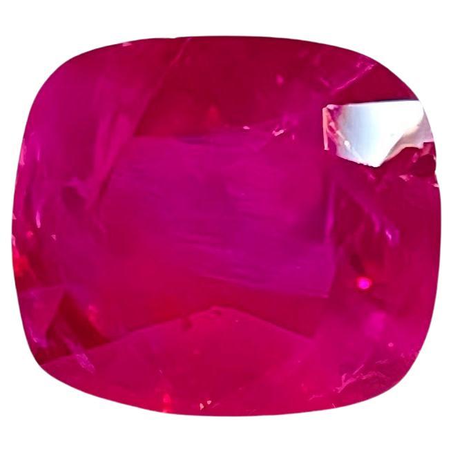 Taglio brillante 5.18 carati di rubino naturale di Burma Mogok non riscaldato Colore rosso vivo qualità occhi puliti in vendita