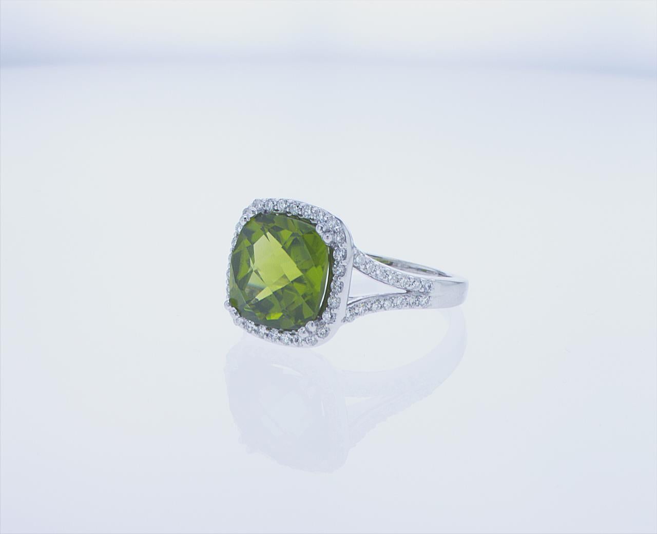 Cushion Cut 5.18ct Cushion Shape Peridot Cocktail Ring in 14k White Gold For Sale