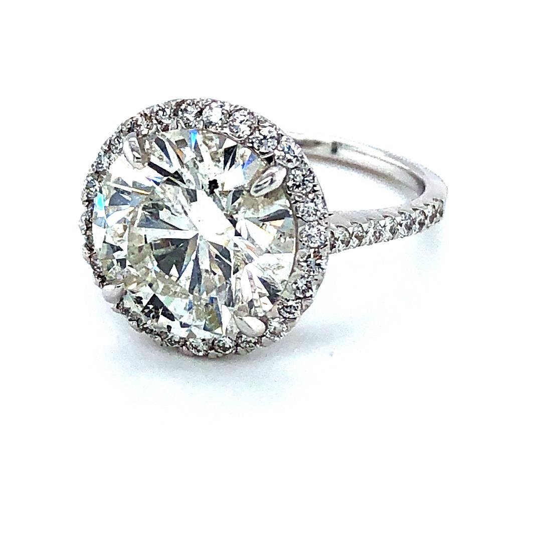 5.18 Carat Diamond Engagement Ring 18 Karat Gold 2
