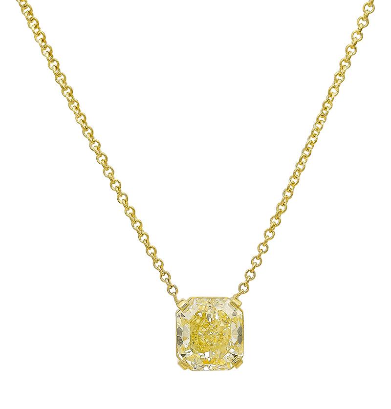 Contemporary 5.19 Carat Natural Fancy Yellow Diamond Solitaire Necklace For Sale