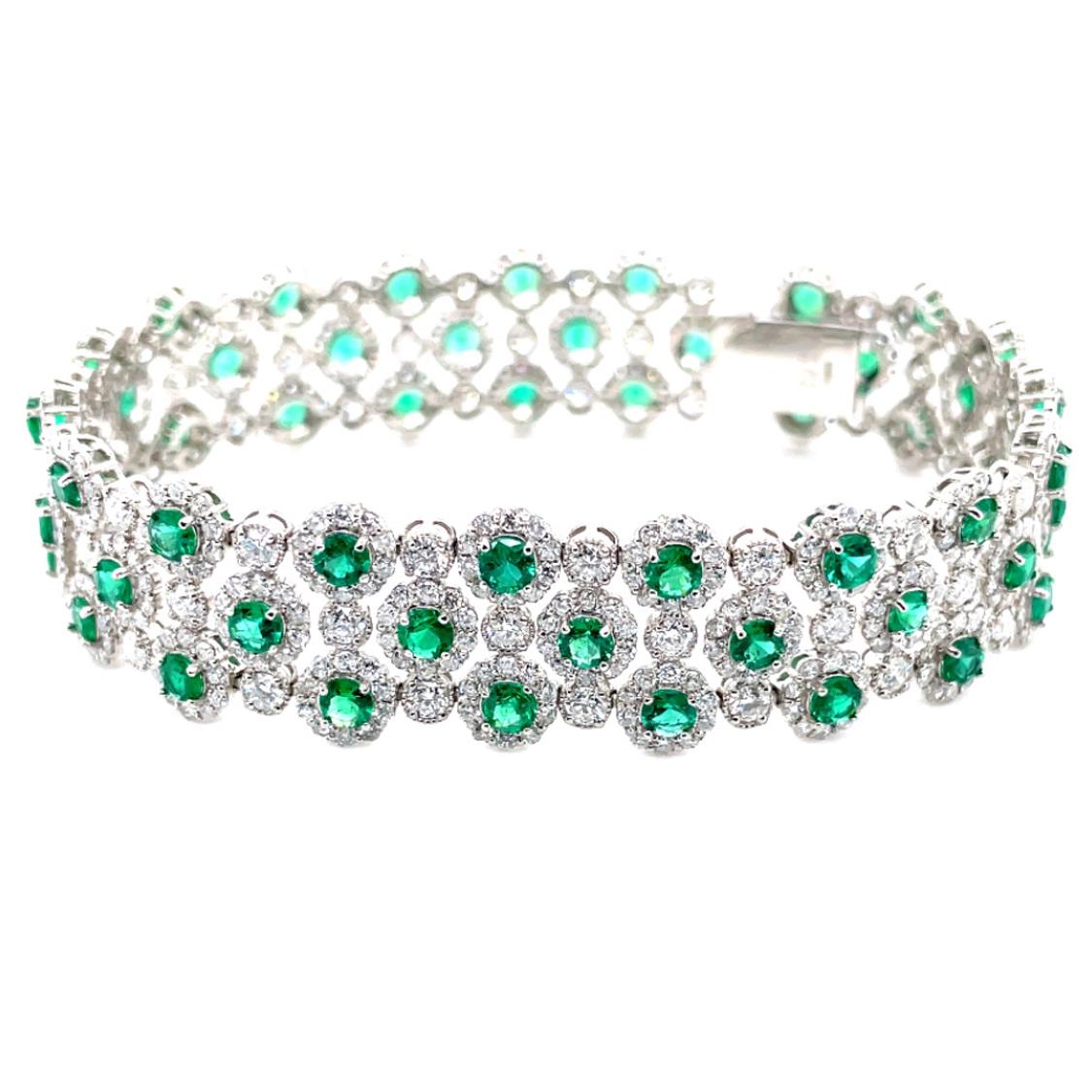 Women's 5.19 Carat Natural Round Cut Emeralds and Diamonds Bracelet Set in Platinum