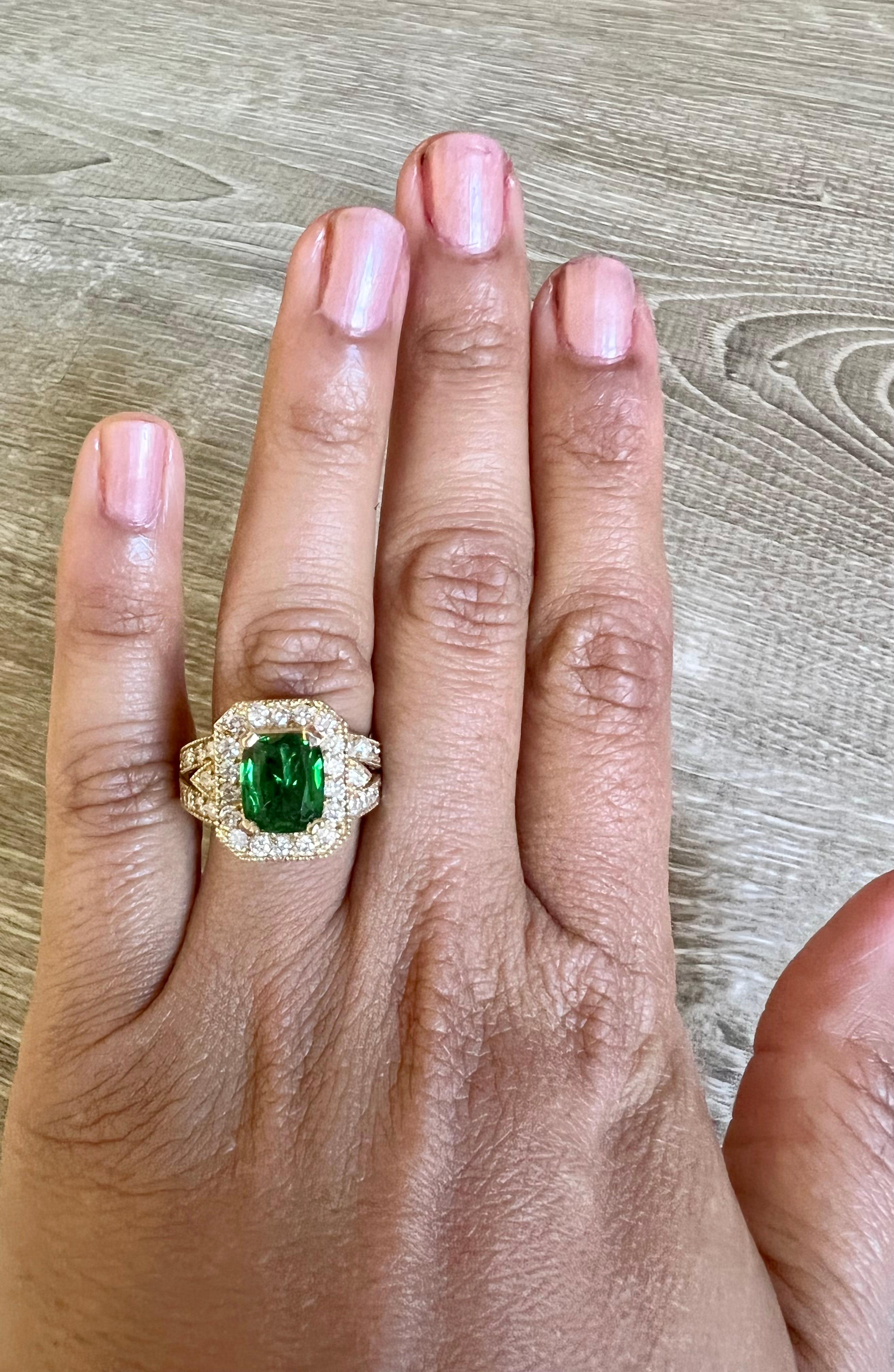 5.19 Carat Tsavorite Garnet Diamond 14 Karat Yellow Gold Ring In New Condition For Sale In Los Angeles, CA