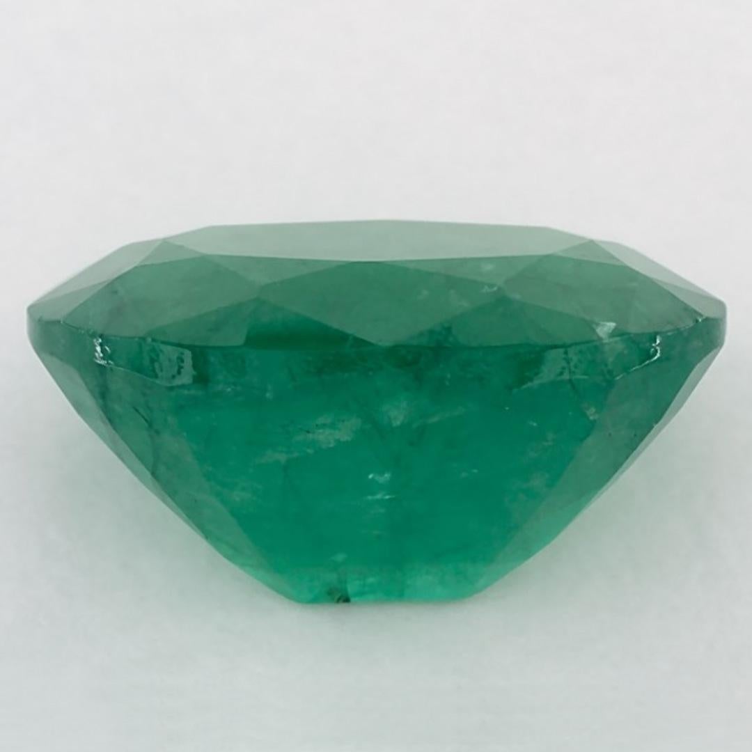 5.19 Ct Emerald Oval Loose Gemstone In New Condition For Sale In Fort Lee, NJ