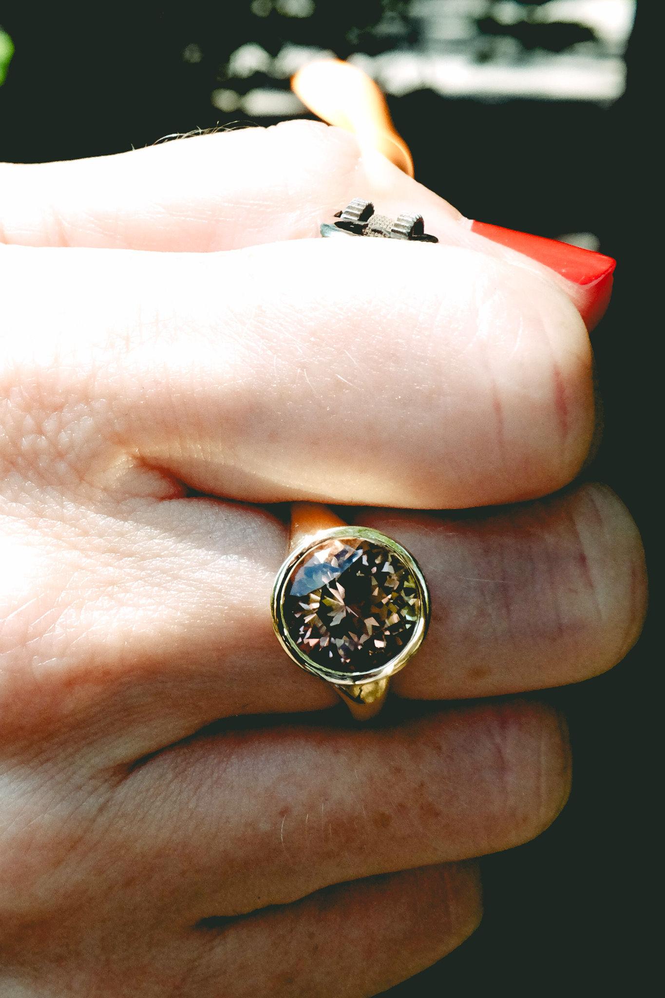 5.1ct Orange Tourmaline Bezel Ring-Round Cut-18KT Yellow Gold-GIA Certified-Rare For Sale 1