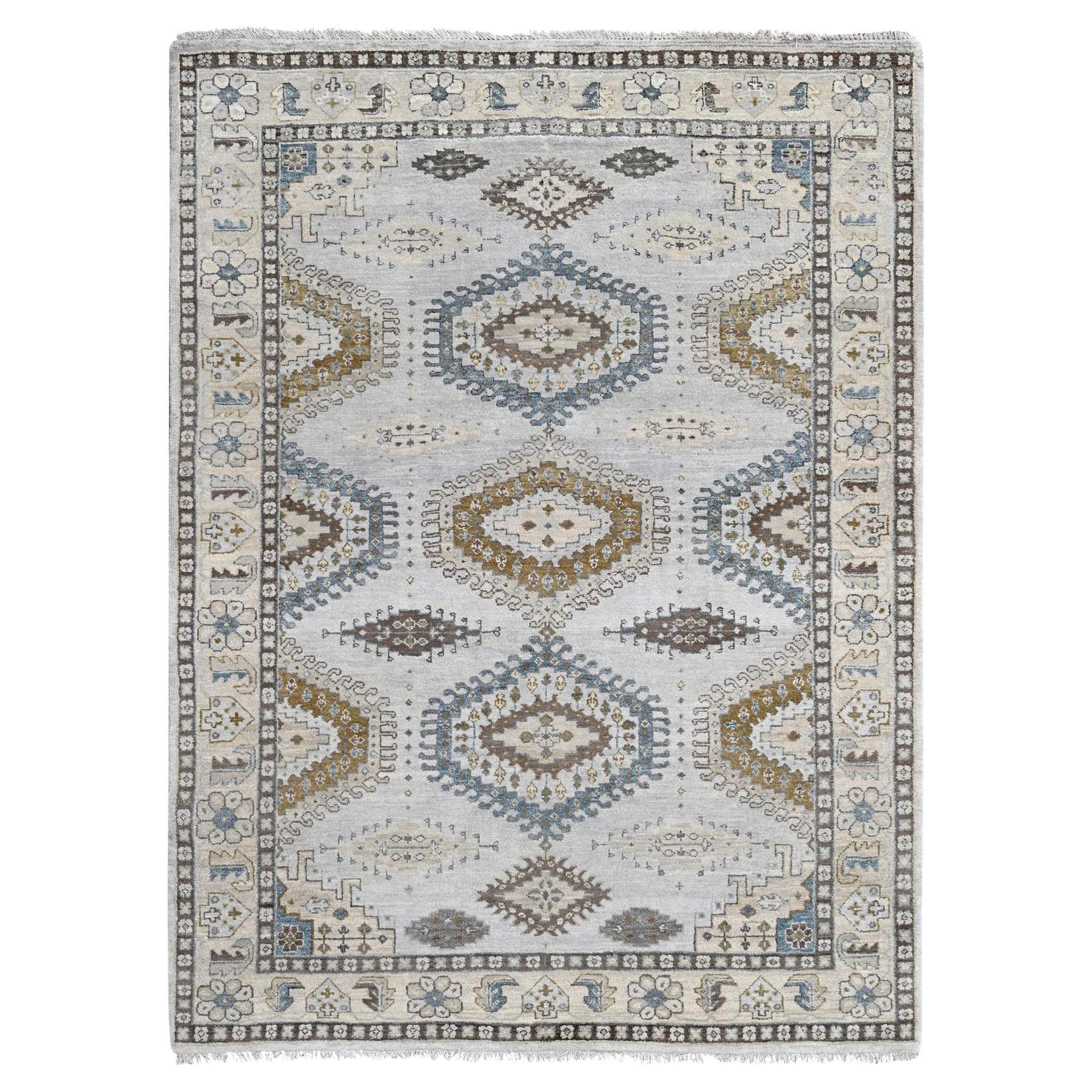 5'1"x6'10" Cloud Gray Persian Village Inspired Pure Wool Hand Knotted Rug For Sale