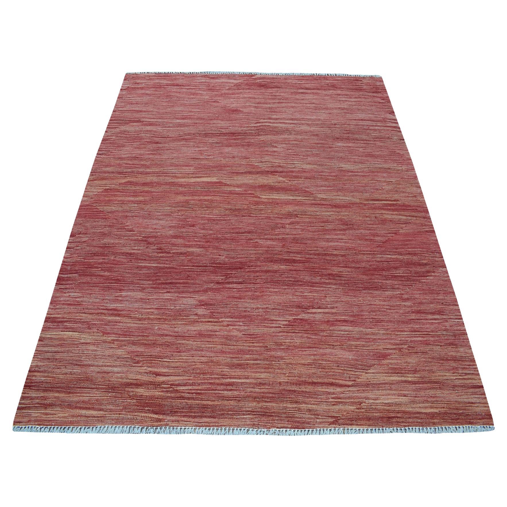 Oggetti nuovi e personalizzabili nella categoria More Carpets