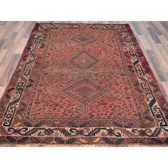 5'1 "x6'9" Picante Red Vintage Persian Shiraz Worn Out Hand Knots Rugs (Tappeto in pura lana annodato a mano)