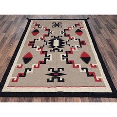 Tappeto in lana a trama piatta, tessuto a mano, con motivo geometrico in stile sud-occidentale, colore marrone kaki, 155 x 218 cm
