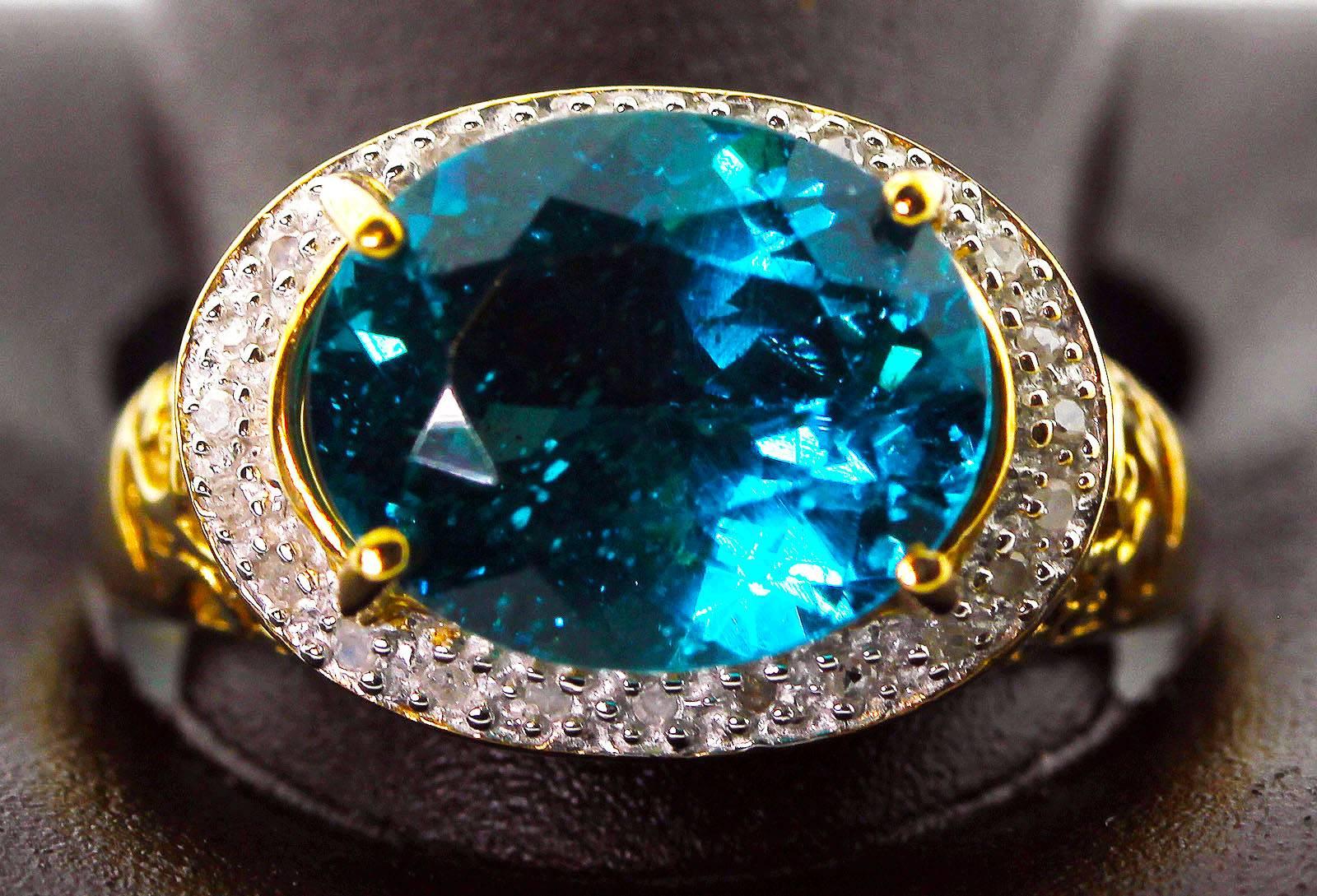 Gemjunky Madagascar Natural 5.2 Carat Apatite and Diamond 10Kt Yellow Gold Ring In New Condition In Raleigh, NC