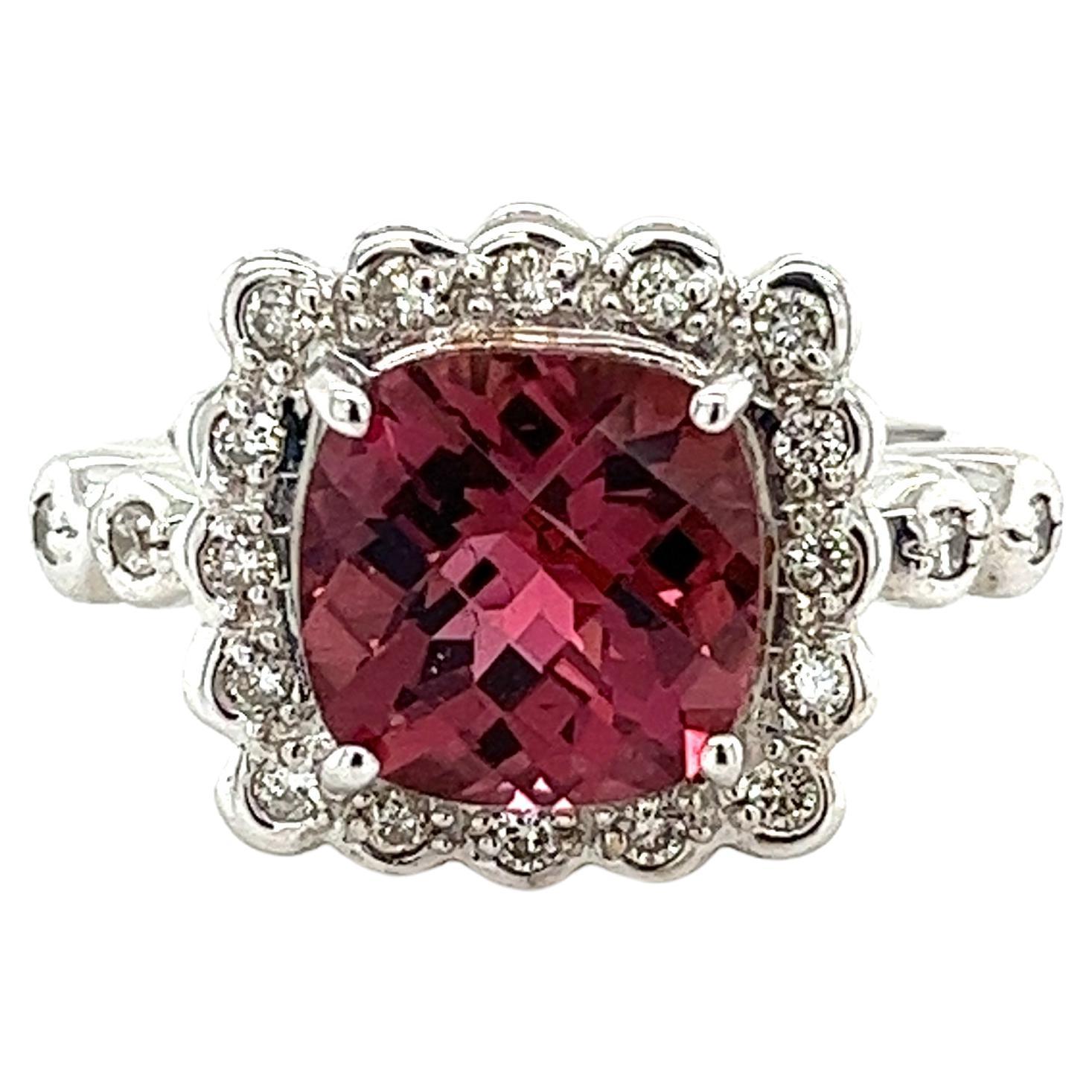 5.2 Carat Cushion Checkerboard Tourmaline & Diamond Ribbed Ring in 18Kt Gold For Sale