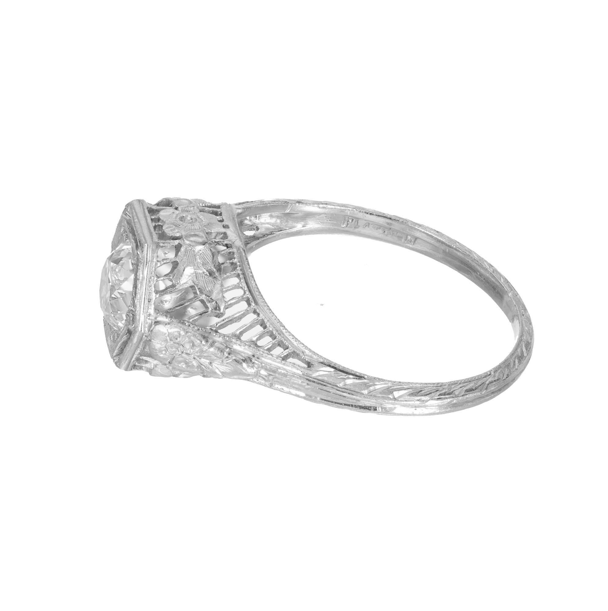 .52 Karat Diamant Art Deco Filigraner Platin Verlobungsring im Zustand „Gut“ im Angebot in Stamford, CT