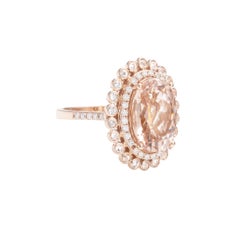 Sunita Nahata Morganit 5.20ct. Fancy Ring aus 18 Karat Roségold mit Diamant.