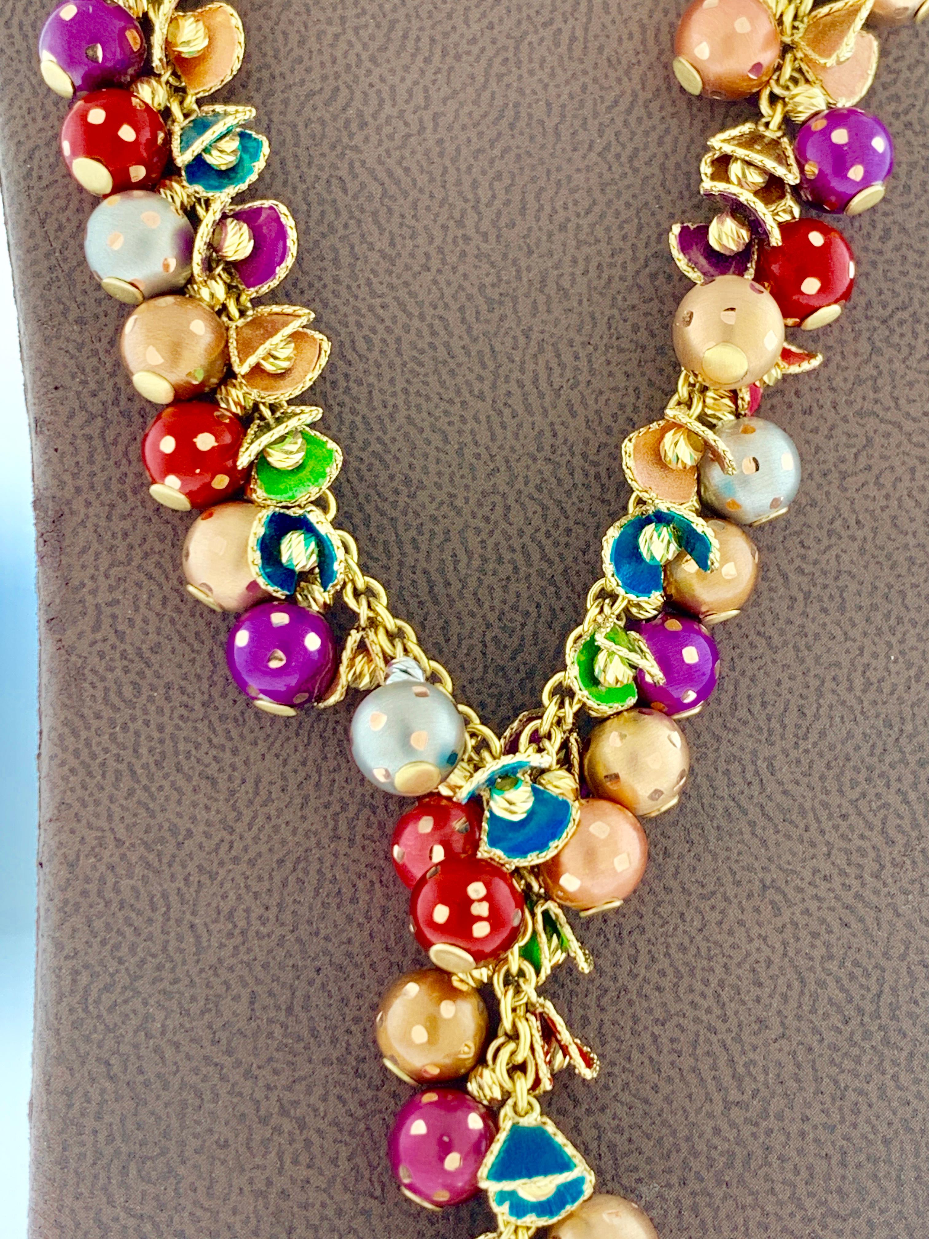 52 Gm 18 Karat multi color enamel  Necklace & Earring Suite Bridal Princess Necklace
One of our premium Neckalce  from our Bridal collection.
Necklace and matching earrings
Length 22-23 inches
length of the earring about 2 inches
Weight of the set