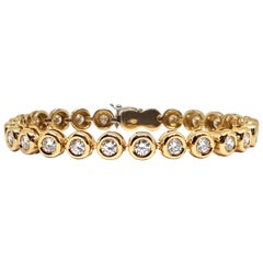 5.20 Carat 18 Karat Yellow Gold Classic Round Diamond American Tennis Bracelet