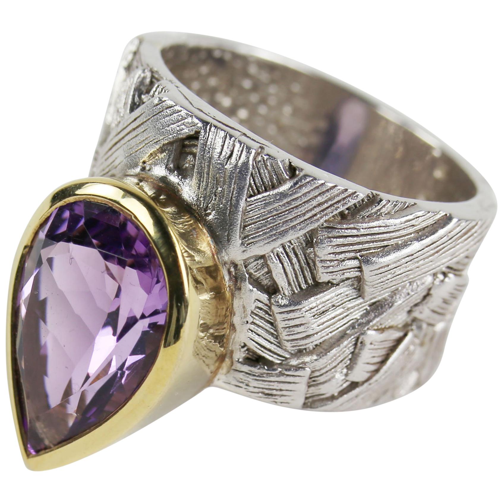 Anillo de plata de ley con amatista de 5,20 quilates y detalles en oro de 14 quilates Estate Fine Jewelry