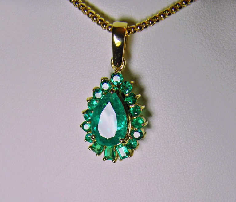5.20 Carat Best Color Colombian Emerald Solitaire Drop Pendant Necklace ...