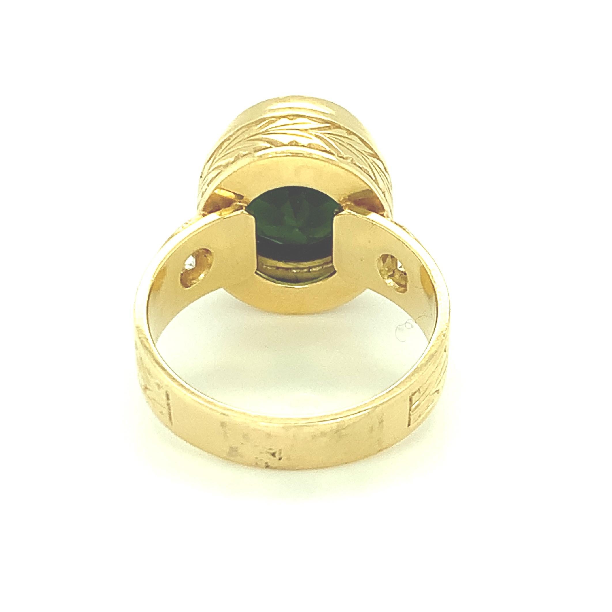Oval Cut 5.20 Carat Green Tourmaline Oval and Diamond Hand-Engraved Ring in Yellow Gold For Sale