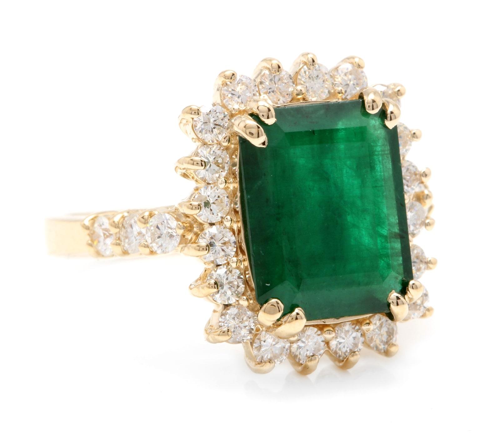 5.20 Carats Natural Emerald and Diamond 14K Solid Yellow Gold Ring

Total Natural Green Emerald Weight is: Approx. 4.20 Carats (transparent)

Emerald Measures: Approx. 11.40 x 9.20mm

Natural Round Diamonds Weight: Approx. 1.00 Carats (color G-H /