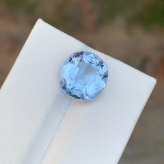 5.20 Carat Natural Loose Aquamarine Goshenite Cushion Cut Gemstone