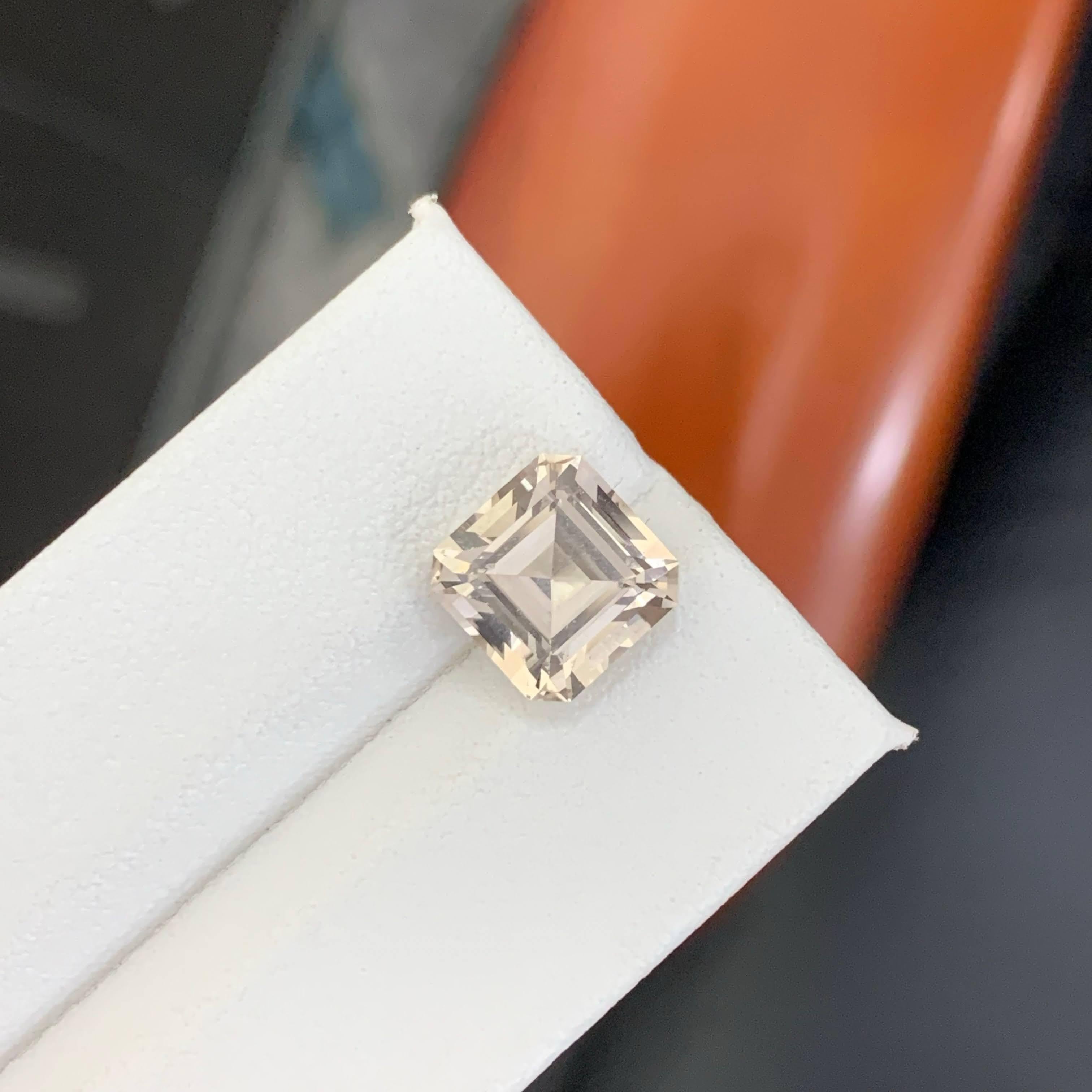 5.20 Carat Natural Loose Quality Topaz Stone Asscher Cut Pakistani Gemstone Unisexe en vente