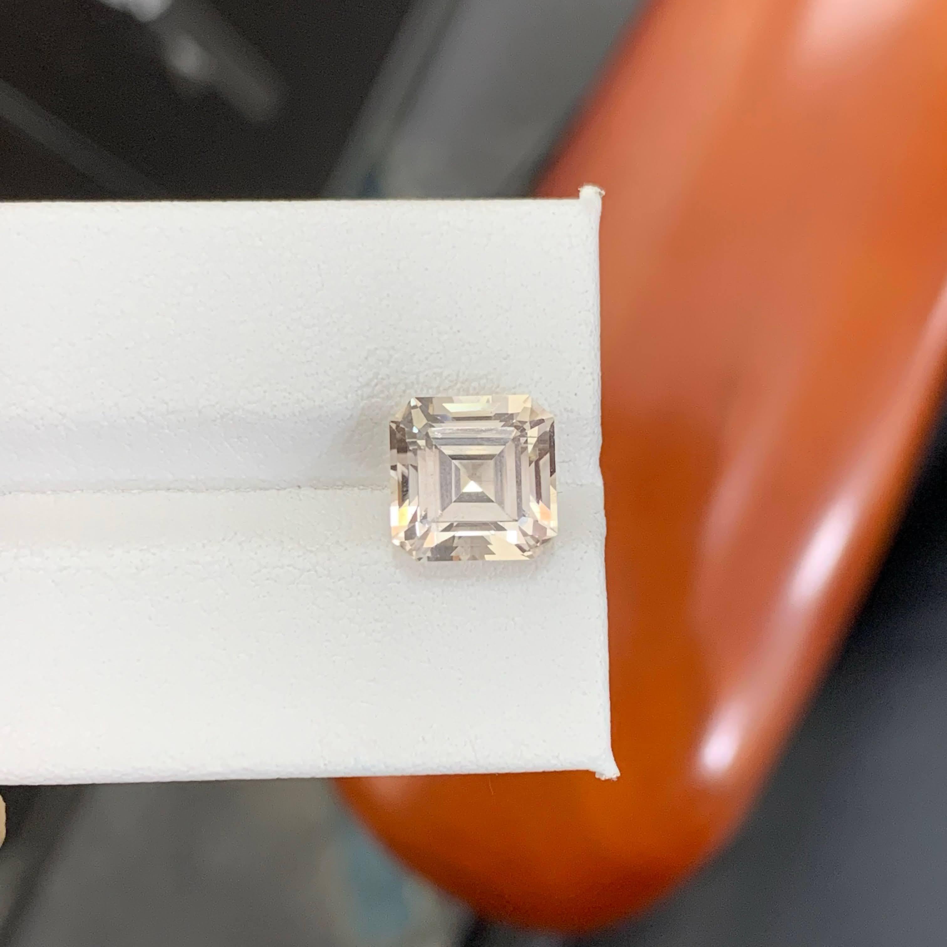 5.20 Carat Natural Loose Quality Topaz Stone Asscher Cut Pakistani Gemstone en vente 3