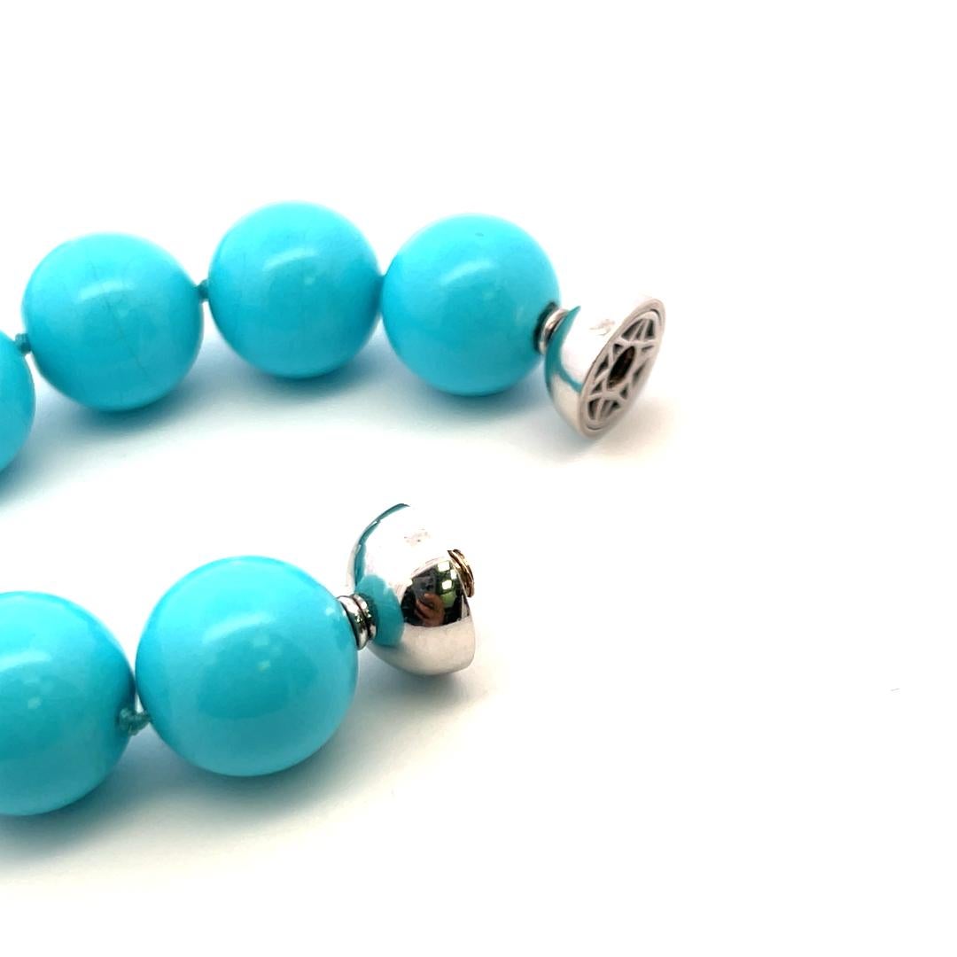 Collier pendentif 18 carats avec diamants ronds de 5,20 carats et turquoise de 10,60 à 24,10 mm en vente 3