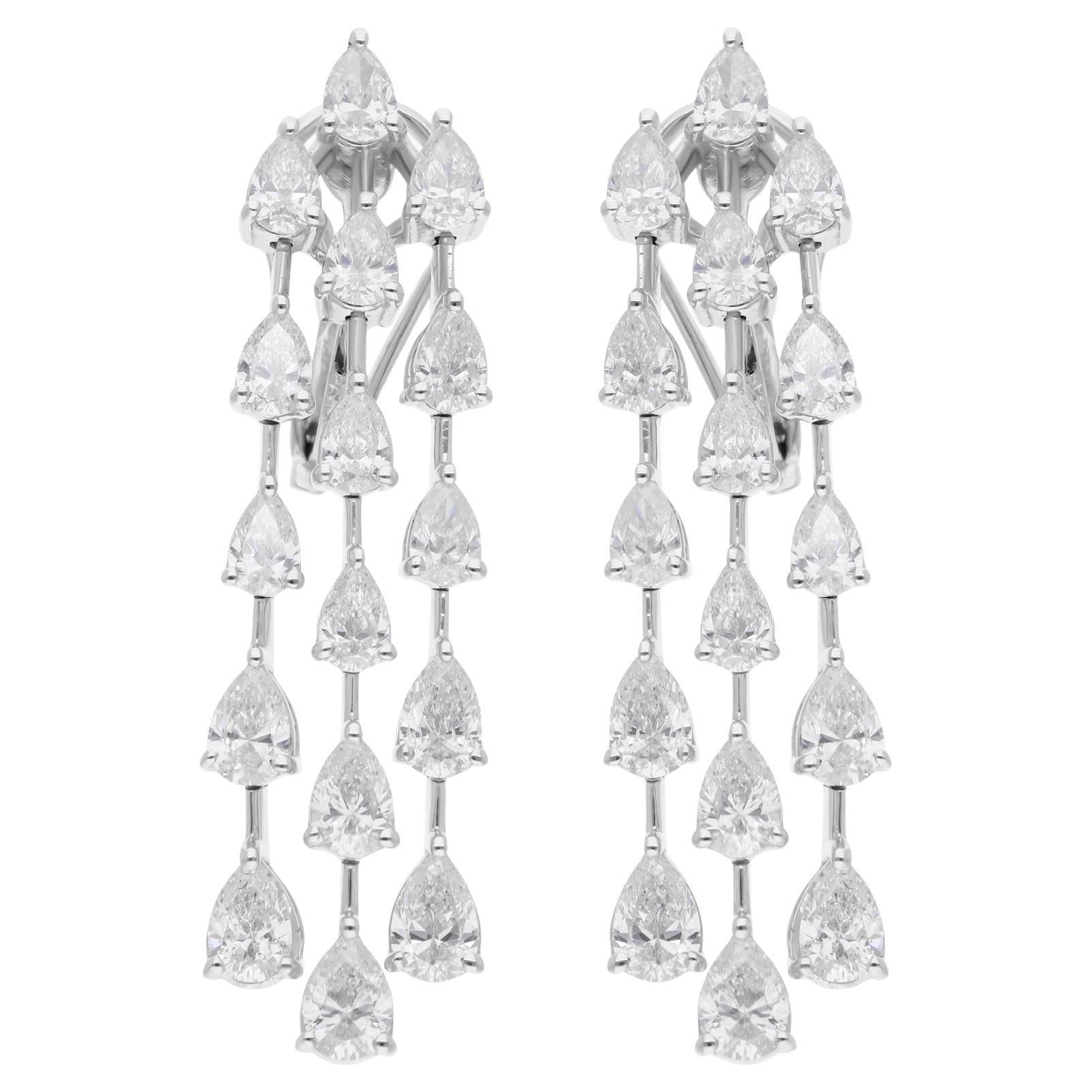 Boucles d'oreilles chandelier en or blanc 18 carats 5.20 carats SI/H diamant taille poire brillant