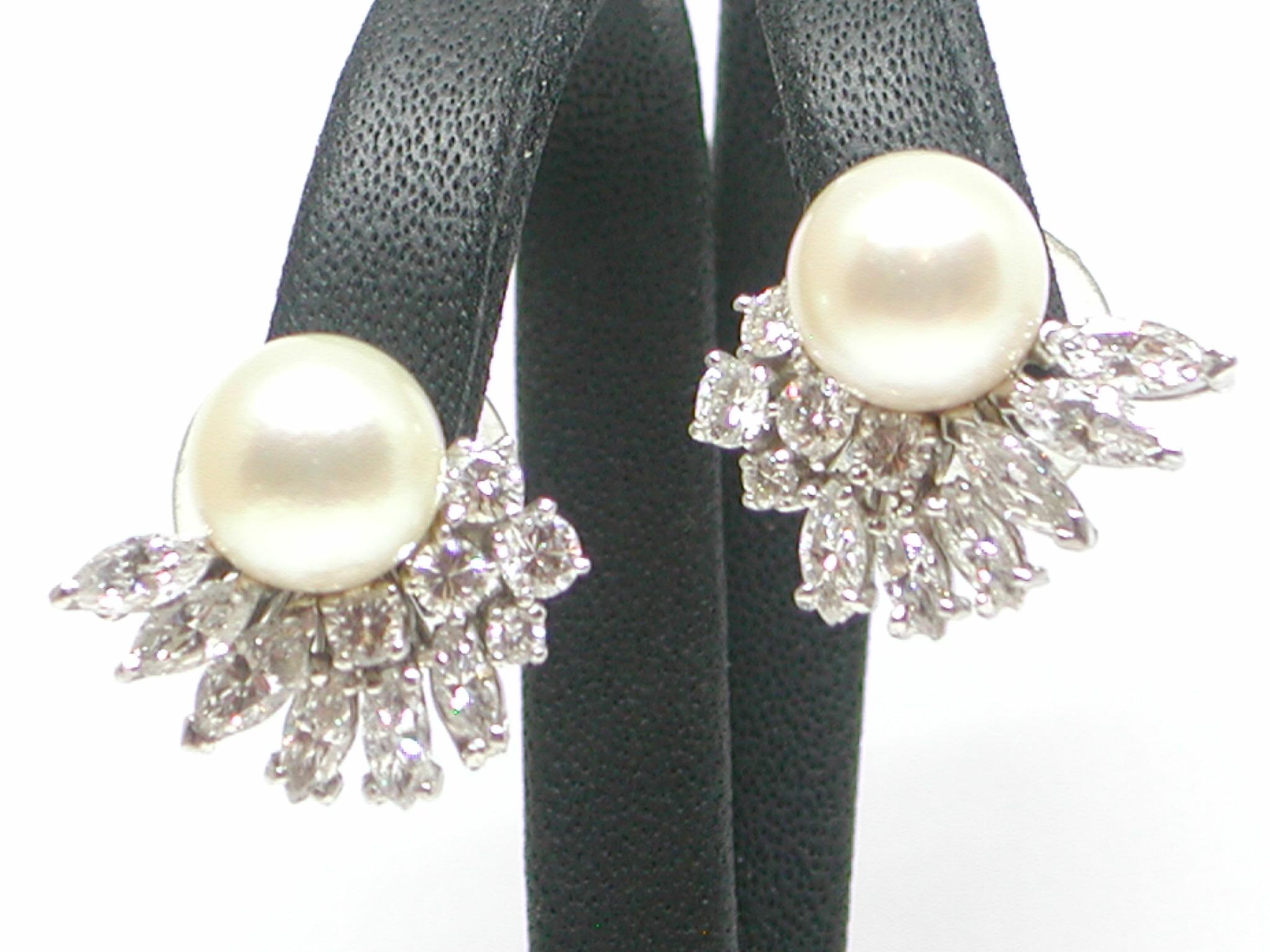 5.20 Carat White Gold Marquise Diamond Pearl Earrings In New Condition For Sale In Antwerp, BE