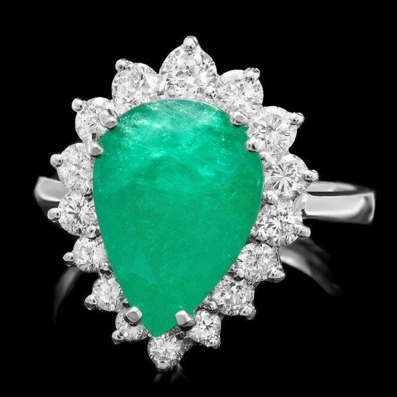 Mixed Cut 5.20 Carats Natural Emerald and Diamond 14K Solid White Gold Ring For Sale