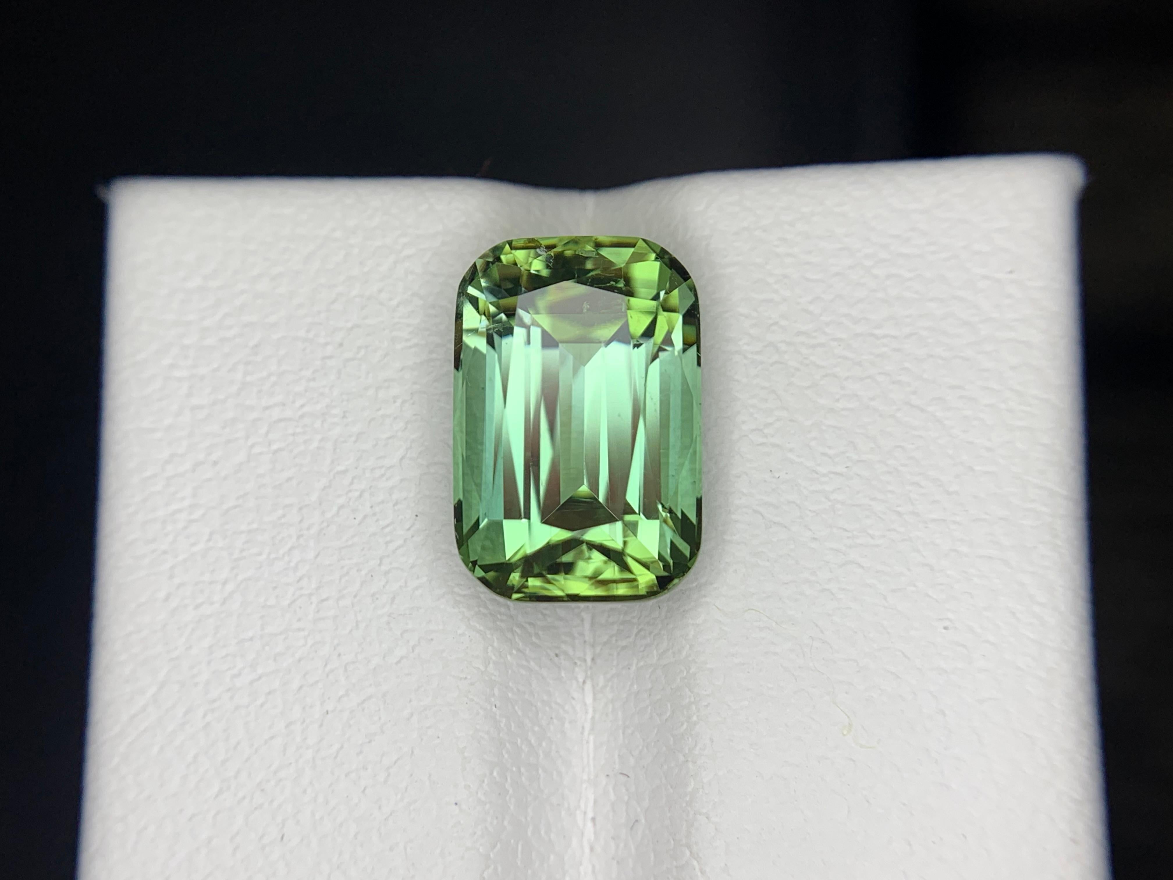 5,20 carati di gemma naturale di tormalina menta sciolta in vendita 1